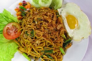 朝食ビュッフェ