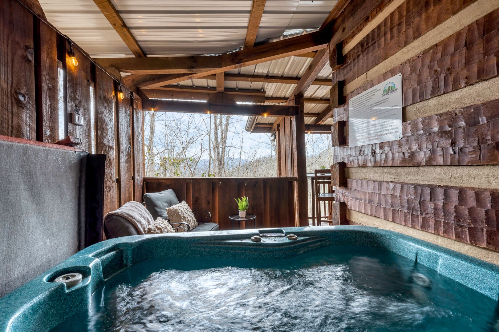 Outdoor spa tub