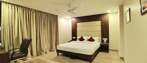 1 bedroom, in-room safe, individually decorated, individually furnished