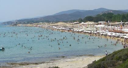 Seaside of Kariani 2BD home for Relaxation