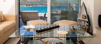 SeaView Flat Near the Beach