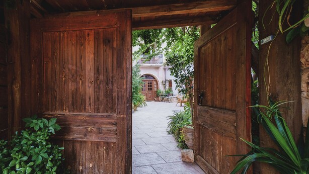 Garden - Serene Indoor Pool & Hamam Villa (Chania)