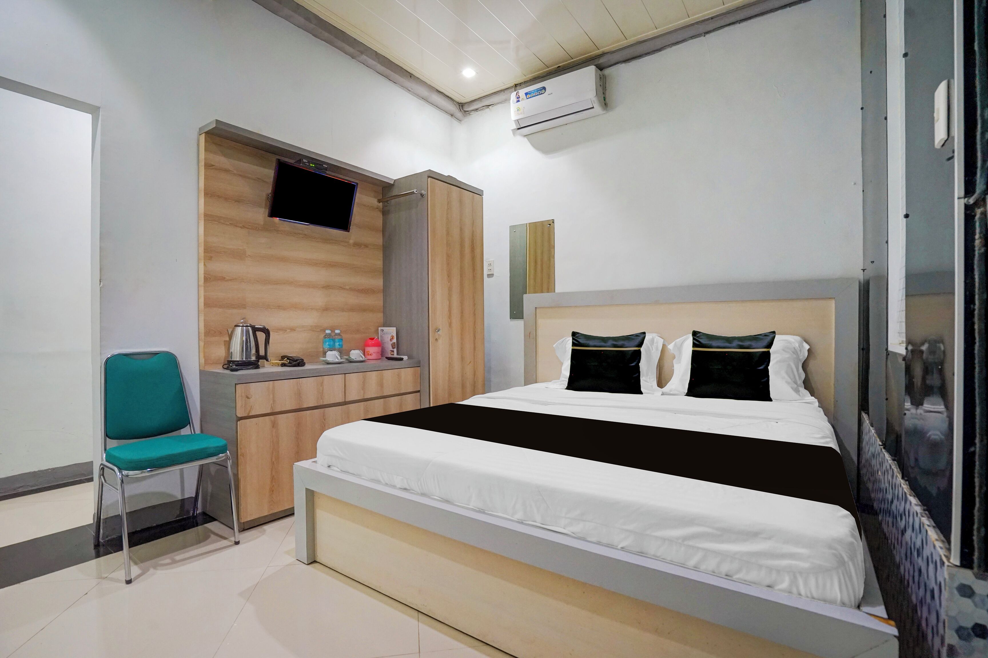 Phòng đôi Deluxe | Bàn, truy cập Internet không dây miễn phí, bộ trải giường 