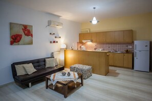 Ferienhaus | Wohnbereich | Fernseher