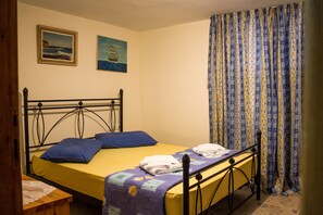Apartamento | 3 quartos, escrivaninha, ferros/tábuas de passar roupa