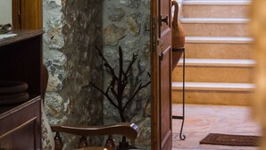 Interior - Spacious home with garden in Marathonas (Marathon)