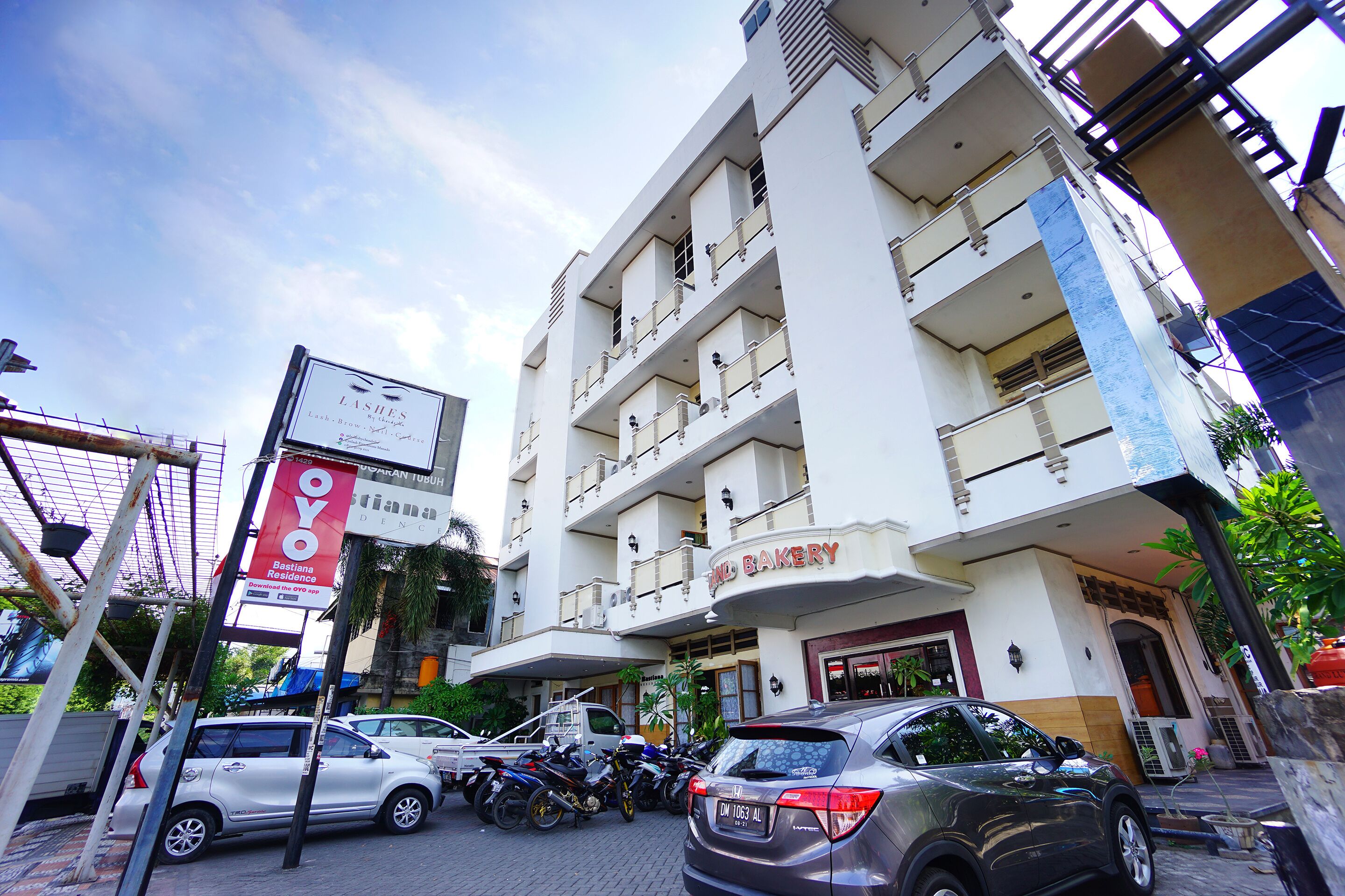 Parkir mandiri gratis