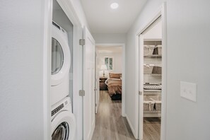 Cabin, 3 Bedrooms | Interior