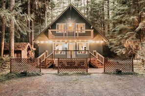 Cabin, 3 Bedrooms | Exterior