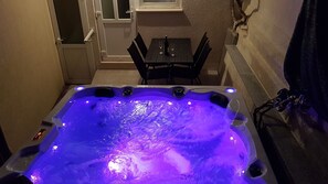 Appartement, bain à remous | Bain à remous privé