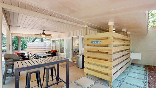 RAKENNUS SISTERS DUPLEX 4 makuuhuoneen 2 kylpyamme