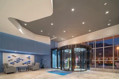 Holiday Inn Express Qingdao Innovation Park by IHG