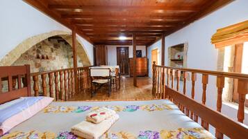 Traditional House, Mezzanine | 1 bedroom, iron/ironing board, free WiFi, bed sheets