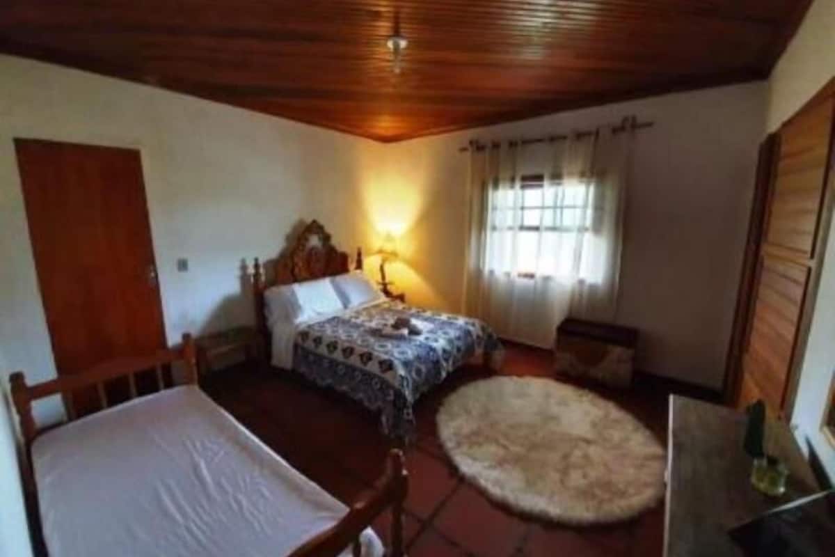 Double or Twin Room | Individually decorated, individually furnished, free WiFi, bed sheets