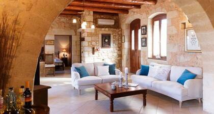 Villa Patriko Lux villa with pool next to Balos