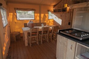 Glamping (Woody) | Living area - Camping Sènia Caballo de Mar (Pineda de Mar)