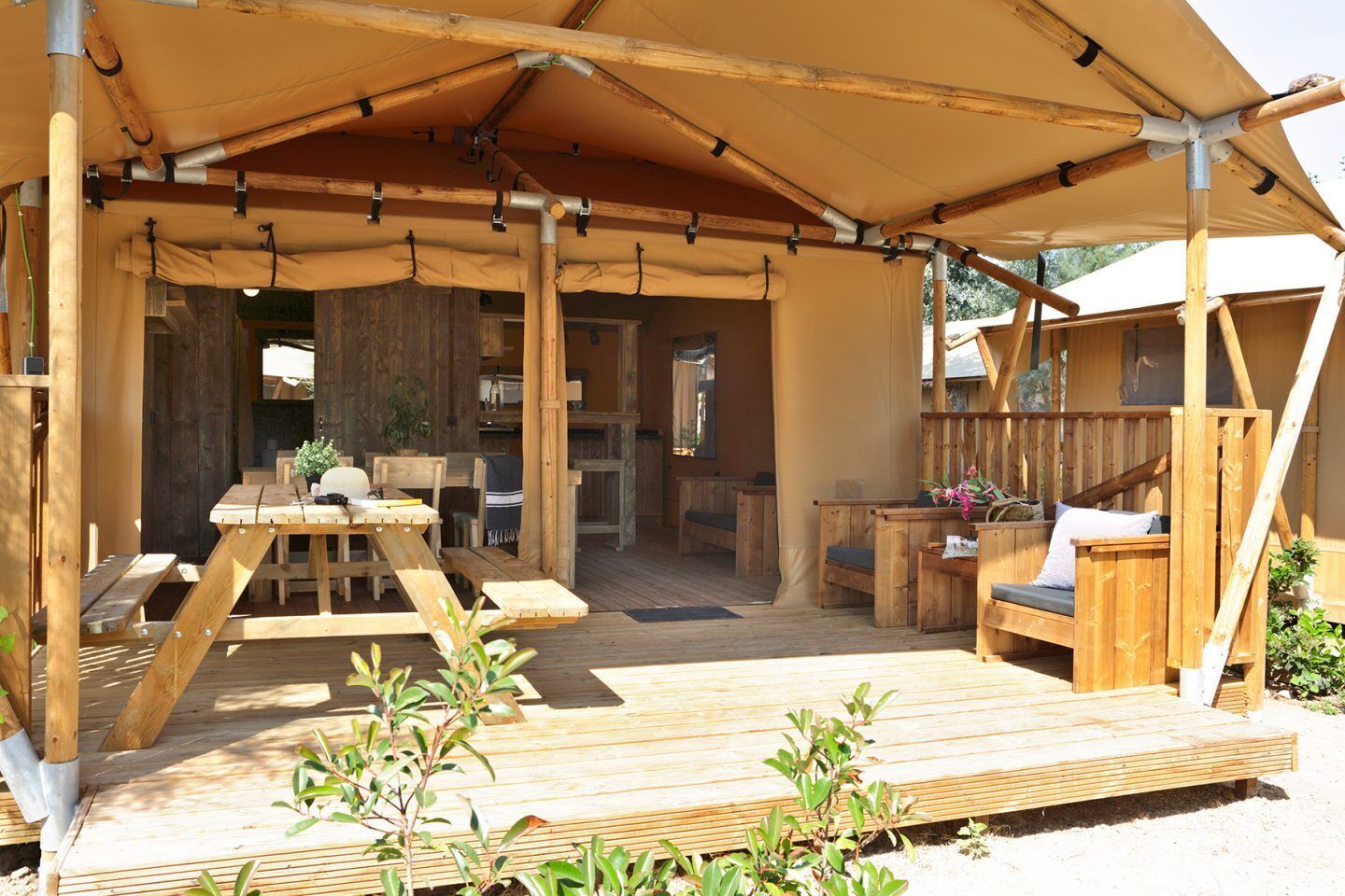 Glamping (Farm) | Terrace/patio