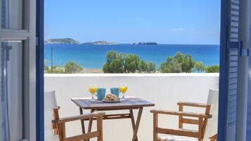 Twin Room, Sea View | Balcony