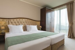 1 bedroom, minibar, soundproofing, free wired internet