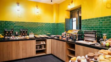 Daily buffet breakfast (EUR 15 per person)