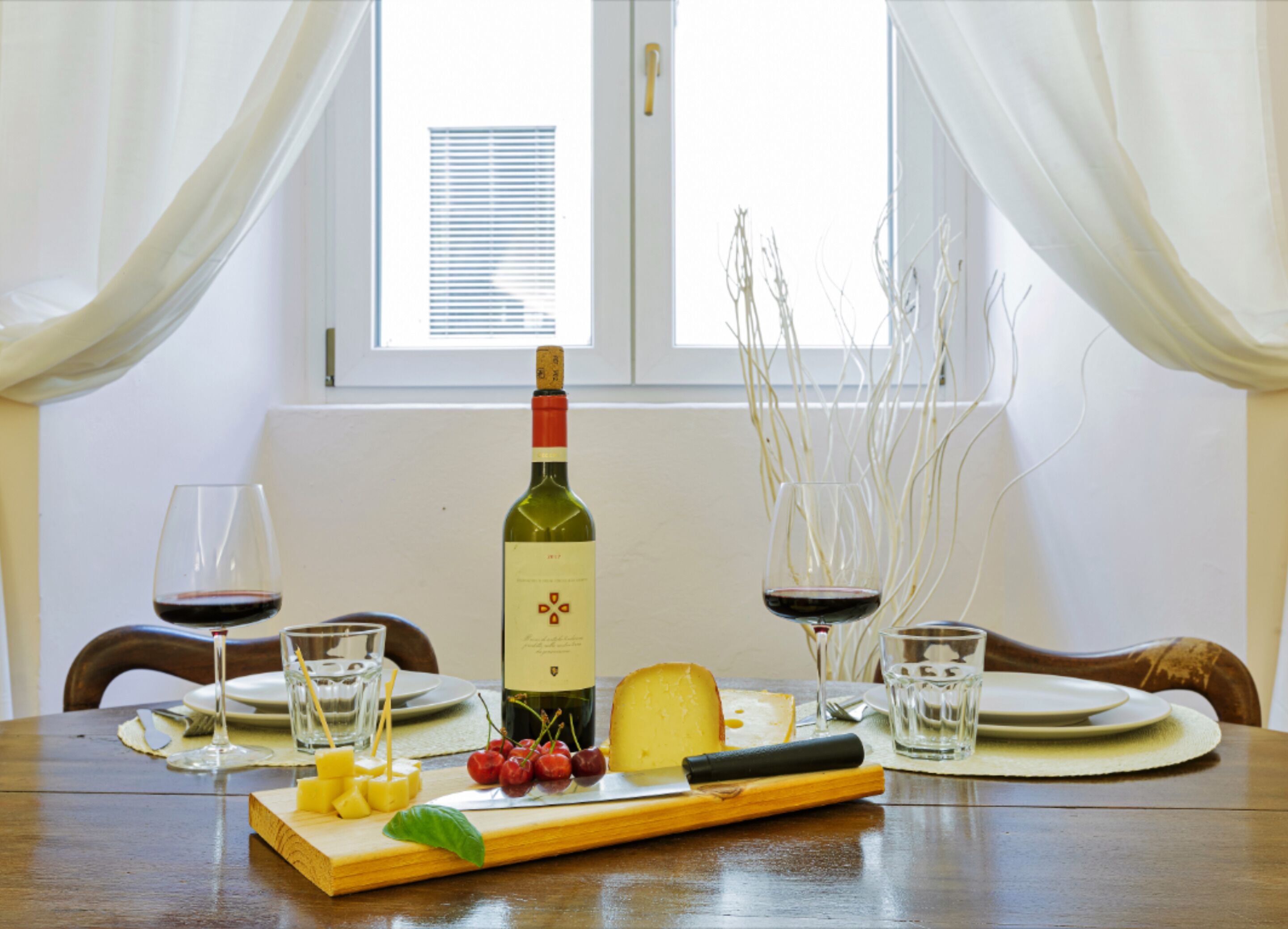 Apartment, 2 Bedrooms | In-room dining