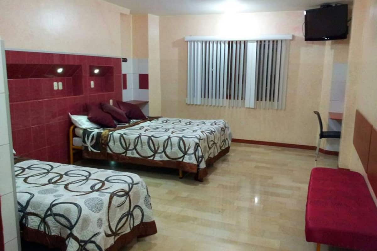 Basic Quadruple Room | Iron/ironing board, free WiFi