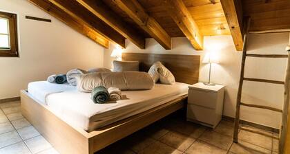 Lovely apartment for 8 guests with WIFI, TV, balcony and pets allowed