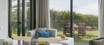 Para famílias com vista mar e piscina aquecida, Felicidade Rocha I