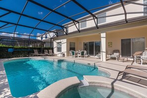 Talo, 5 makuuhuonetta, yksityinen uima-allas (4.5 Bathrooms) | Yksityinen uima-allas