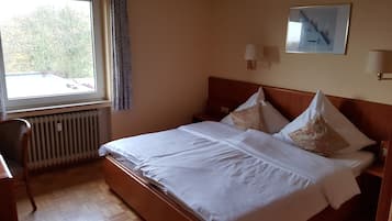 Standard Double Room, Private Bathroom | Room amenity