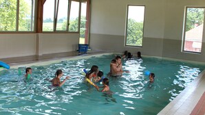 Indoor pool, outdoor pool - Domaine de la Vénerie (Signy-l'Abbaye)