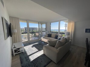 Smart TV - Ocean View Condo with Beach Access at Beachplace (Longboat Key)
