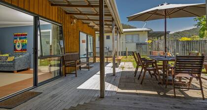 Sundaze - Hahei Holiday Home