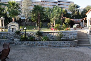 Suite Deluxe | Vistas al jardín