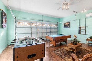 House, 5 Bedrooms (4 Bathrooms)