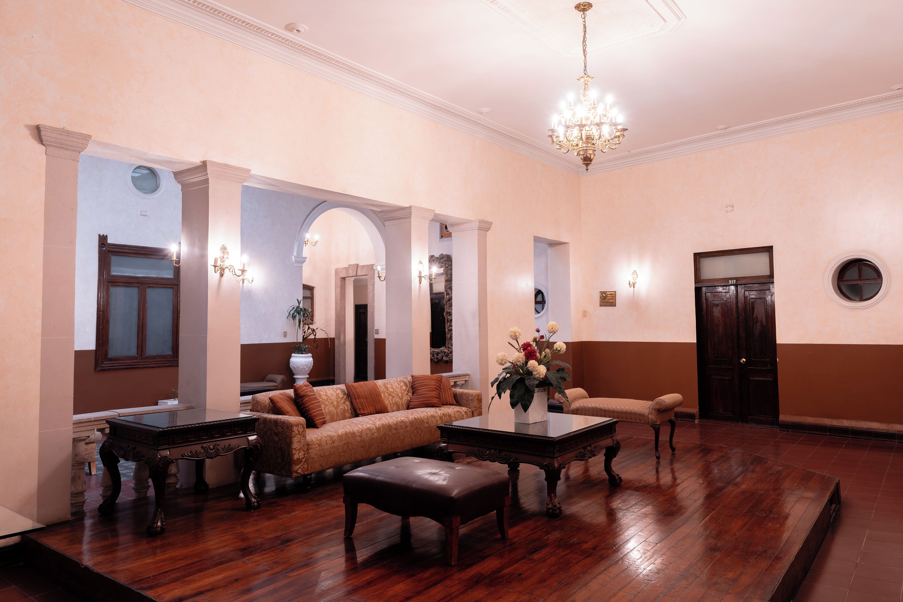 Smart TV de 32 pulgadas con canales por cable y televisión 