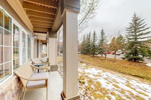 Terrace/patio - Mountain condo with full kitchen, fireplace, & deck - close to skiing (Steamboat Springs)