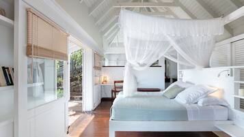 2 quartos, cofres nos quartos, ferros/tábuas de passar roupa, Wi-Fi