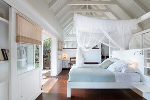 2 habitaciones y caja de seguridad en la habitación 