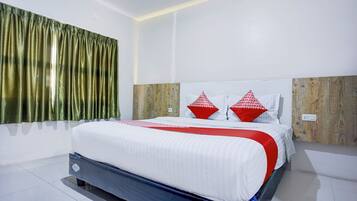 Kahden hengen standard-huone | Työpöytä, ilmainen Wi-Fi, vuodevaatteet