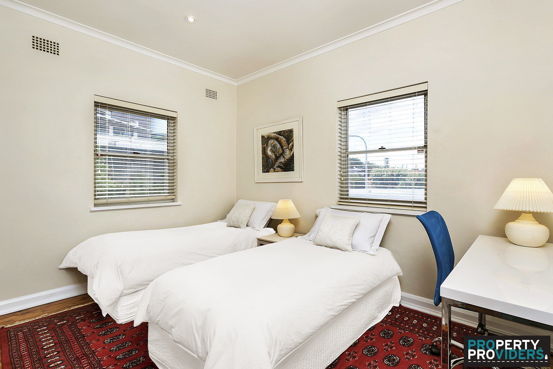 Balmoral Slopes w/ waterfront views -Pets Welcome! — image 10