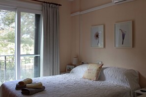 2 habitaciones, tabla de planchar con plancha y wifi gratis 
