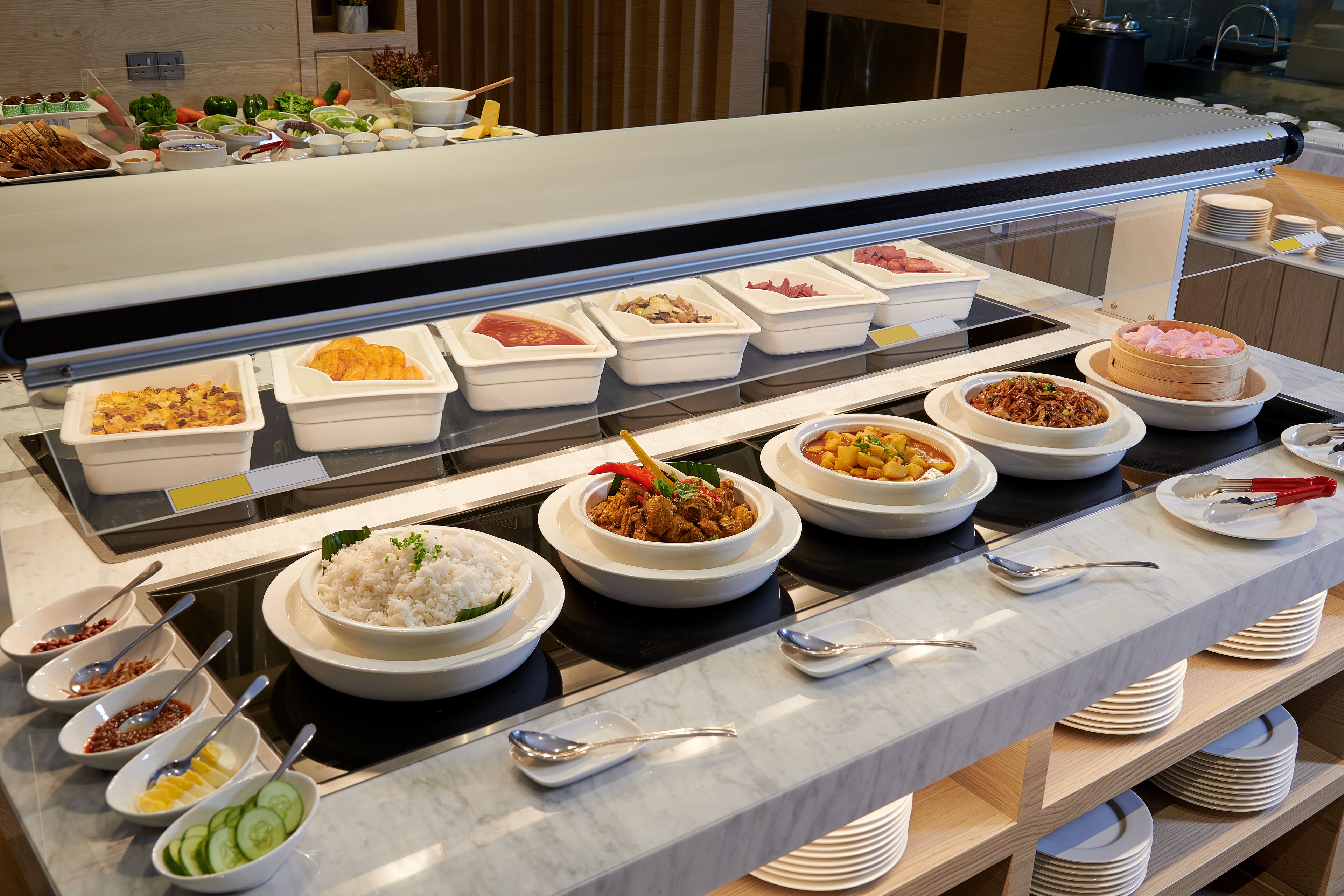 daily full breakfast (myr 32 per person)