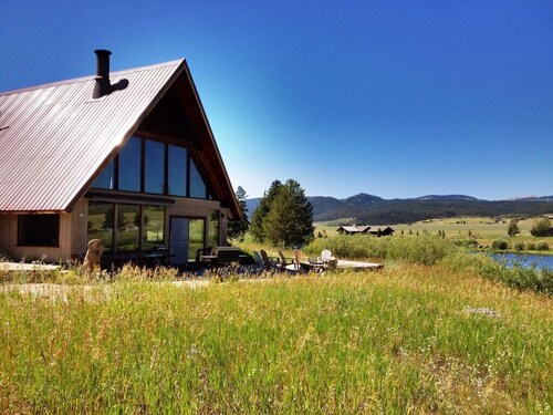 Grandpa's Cabin -  great family retreat with a view