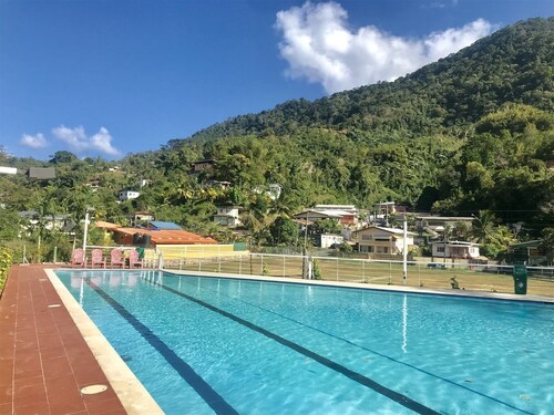 Modern 3 Bedroom Condo In Gated West Hills 4