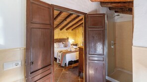 2 Schlafzimmer, Reisekinderbett, WLAN