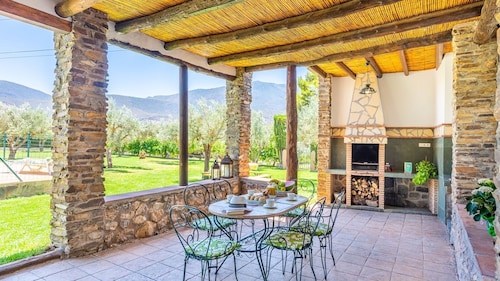 Los Olivos de Orgiva Órgiva by Ruralidays