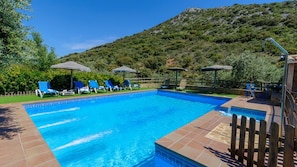 Pool - Cortijo Palitroques Carcabuey by Ruralidays (Córdoba)