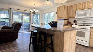 House (RF12) | Exterior