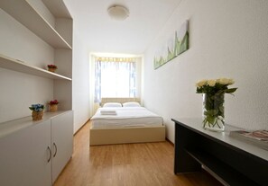 3 bedrooms, free WiFi - Two-level three-bedroom apartment in the historic center of the city (Minsk)